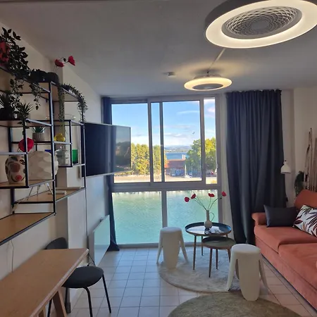 Le Pavois D'or, Renove Avec Gout, Superbe Vue, Proximite Gare Et Centre, Climatisation Apartment